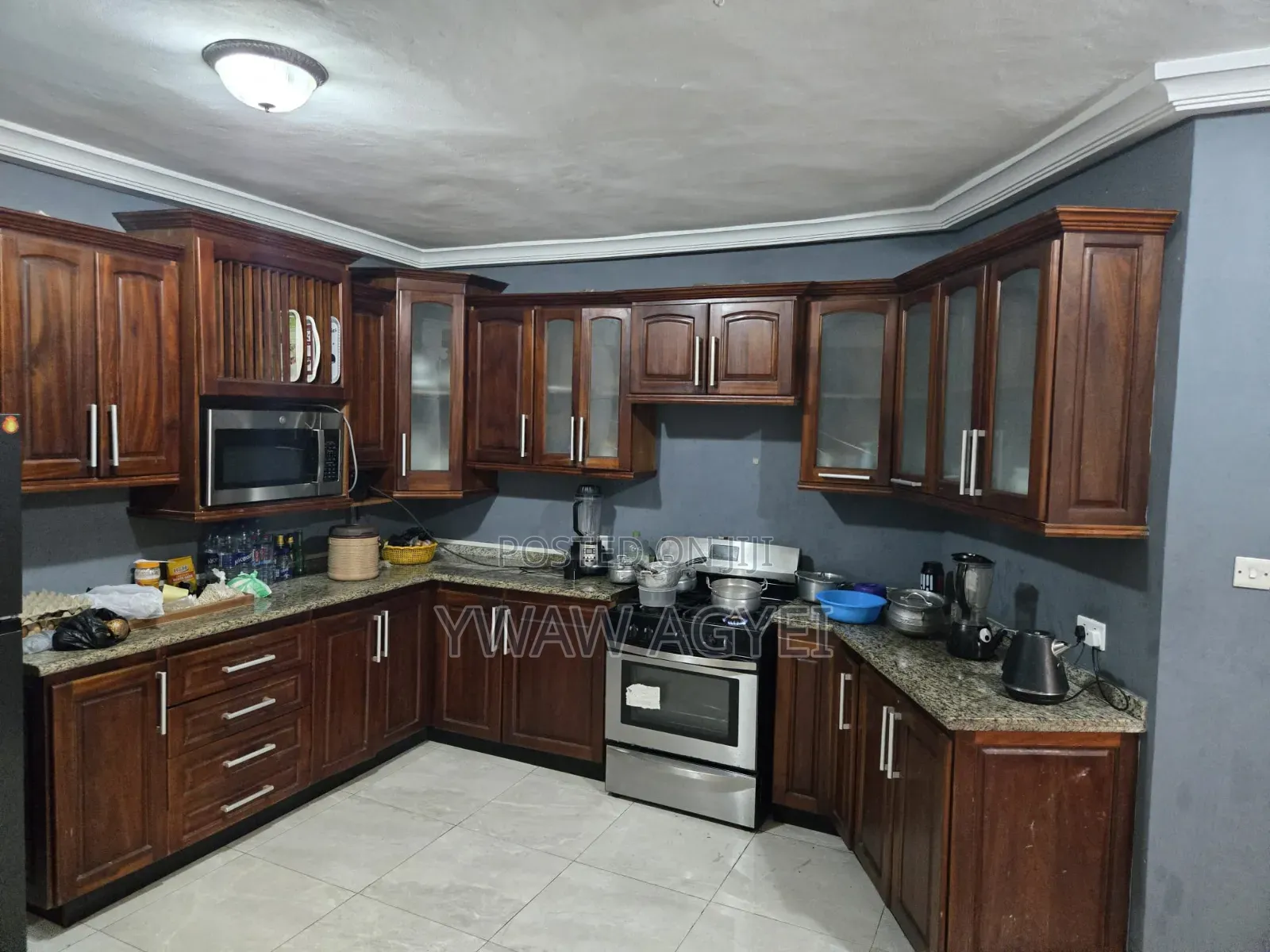 Furnished 8bdrm House in Coastal Estates, Afienya for sale