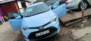 Toyota Corolla L (1.8L 4cyl 2A) 2018 Blue