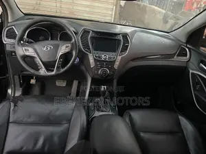 Hyundai Santa Fe 2016 Black