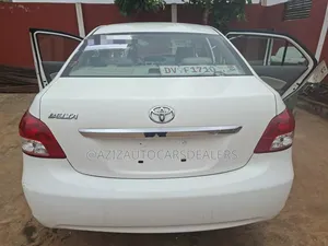 Toyota Belta 2010 White