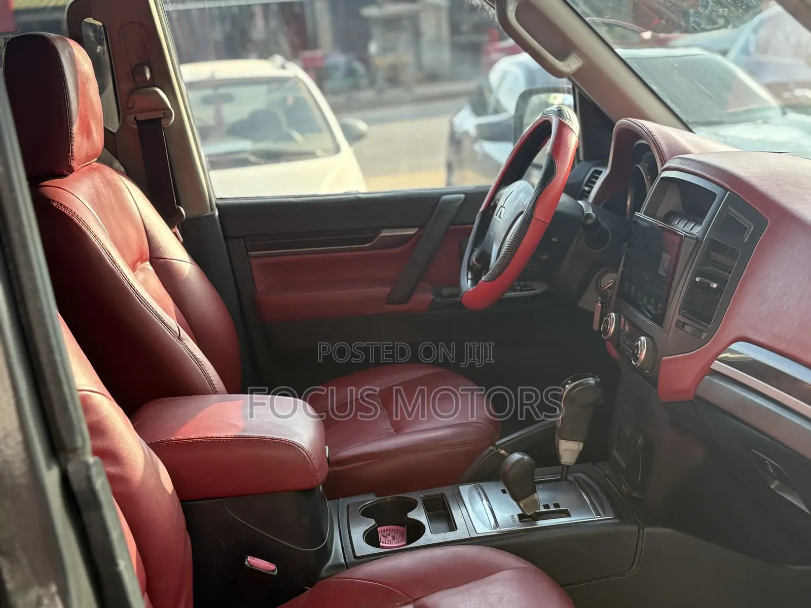 Mitsubishi Pajero 2011 Gray