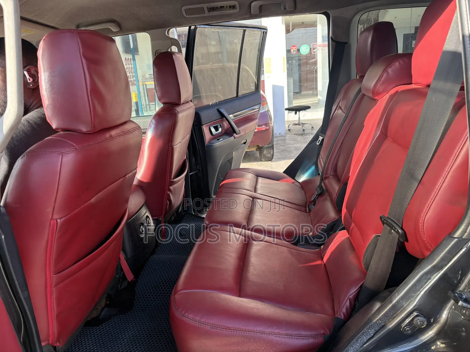 Mitsubishi Pajero 2011 Gray
