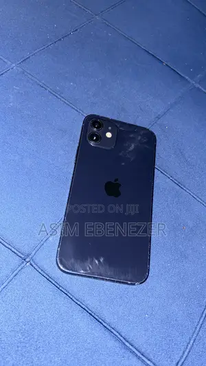 Apple iPhone 12 64 GB Black
