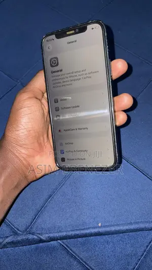 Apple iPhone 12 64 GB Black