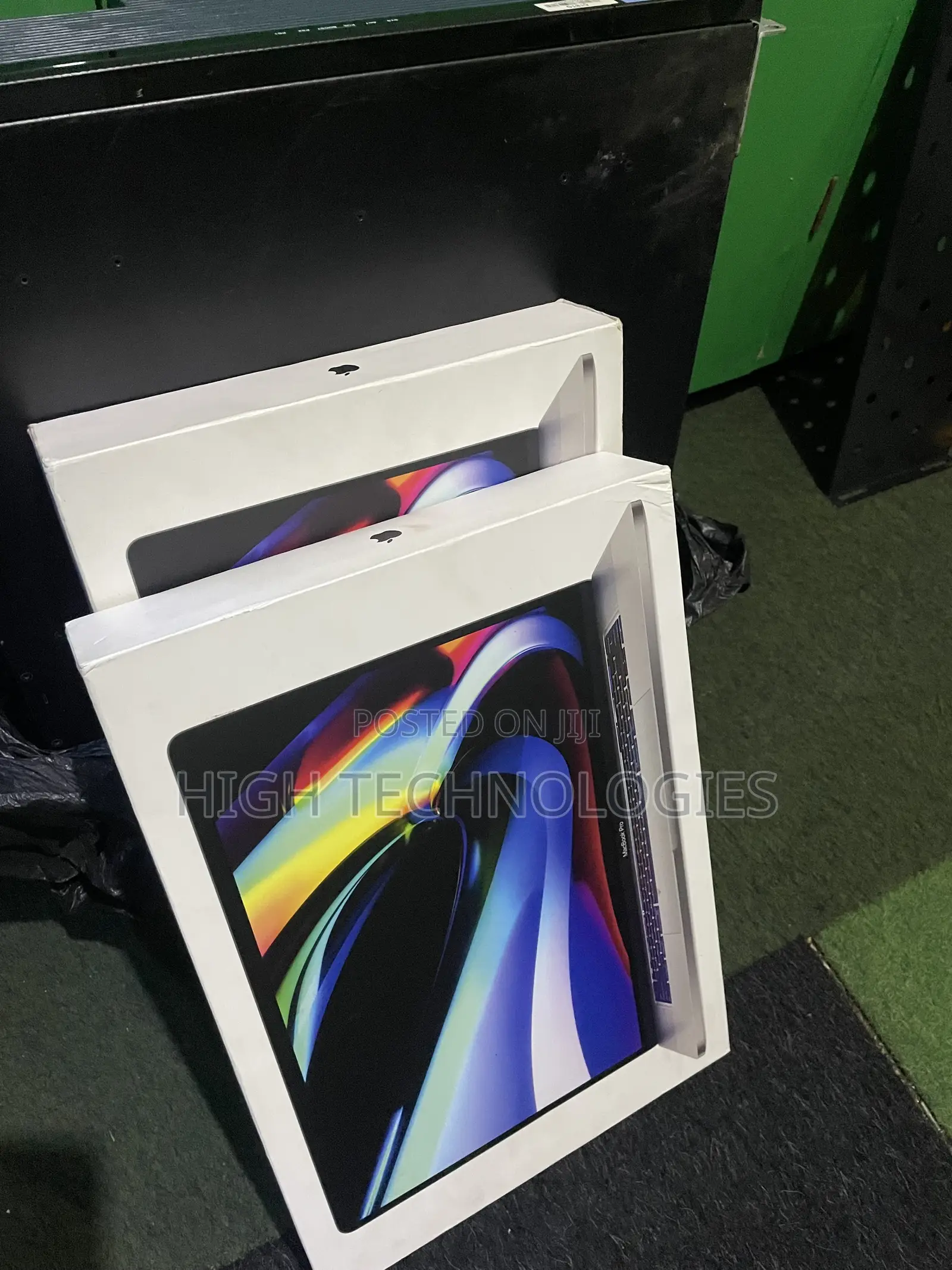 New Laptop Apple MacBook Pro 2019 16GB Intel Core i9 SSD 2T