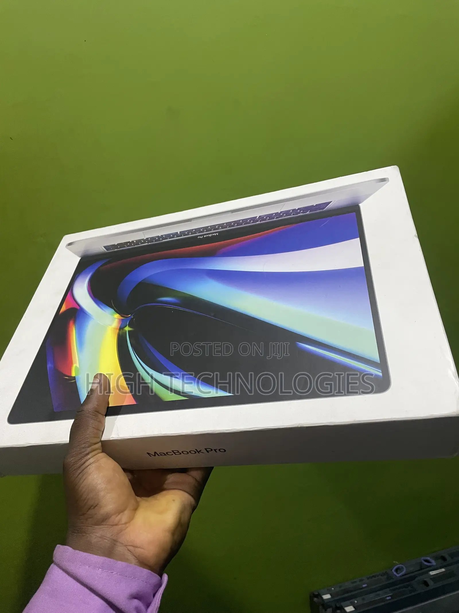 New Laptop Apple MacBook Pro 2019 16GB Intel Core i9 SSD 2T