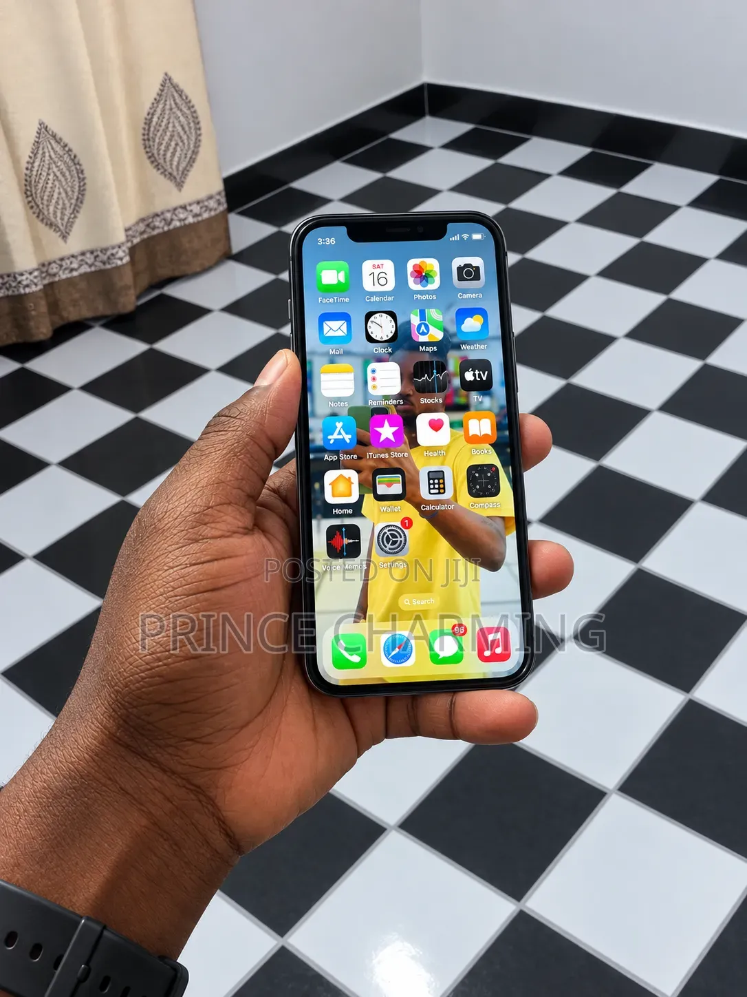 Apple iPhone 12 64 GB Black