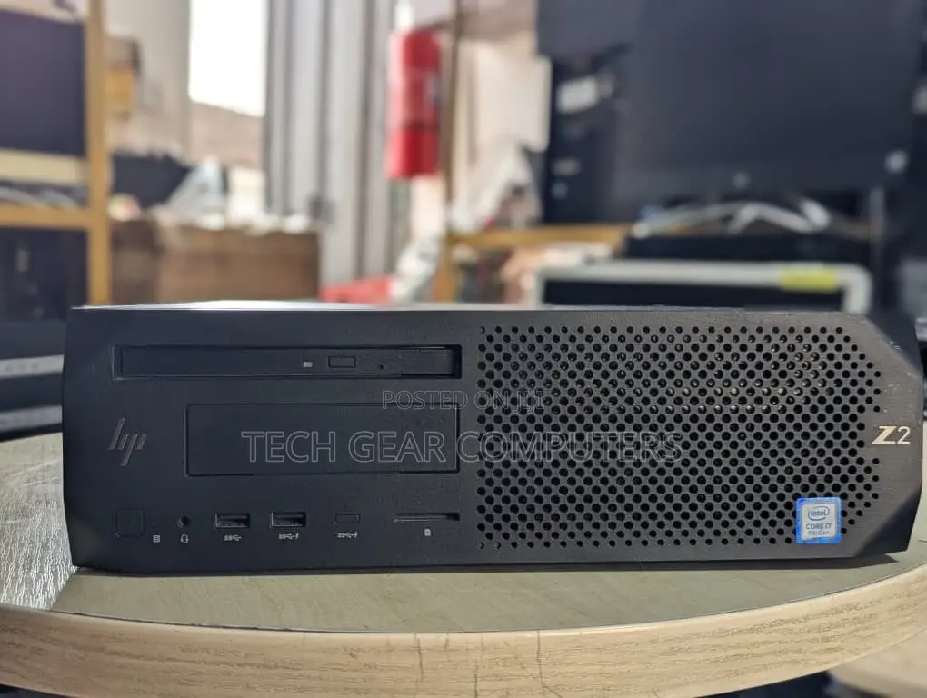 Desktop Computer HP Z2 G4 Mini 8GB Intel Core i7 SSD 256GB