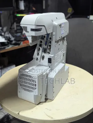 Epson EB-695Wi LCD Projector