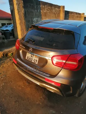 Mercedes-Benz GLA 250 2016 Black