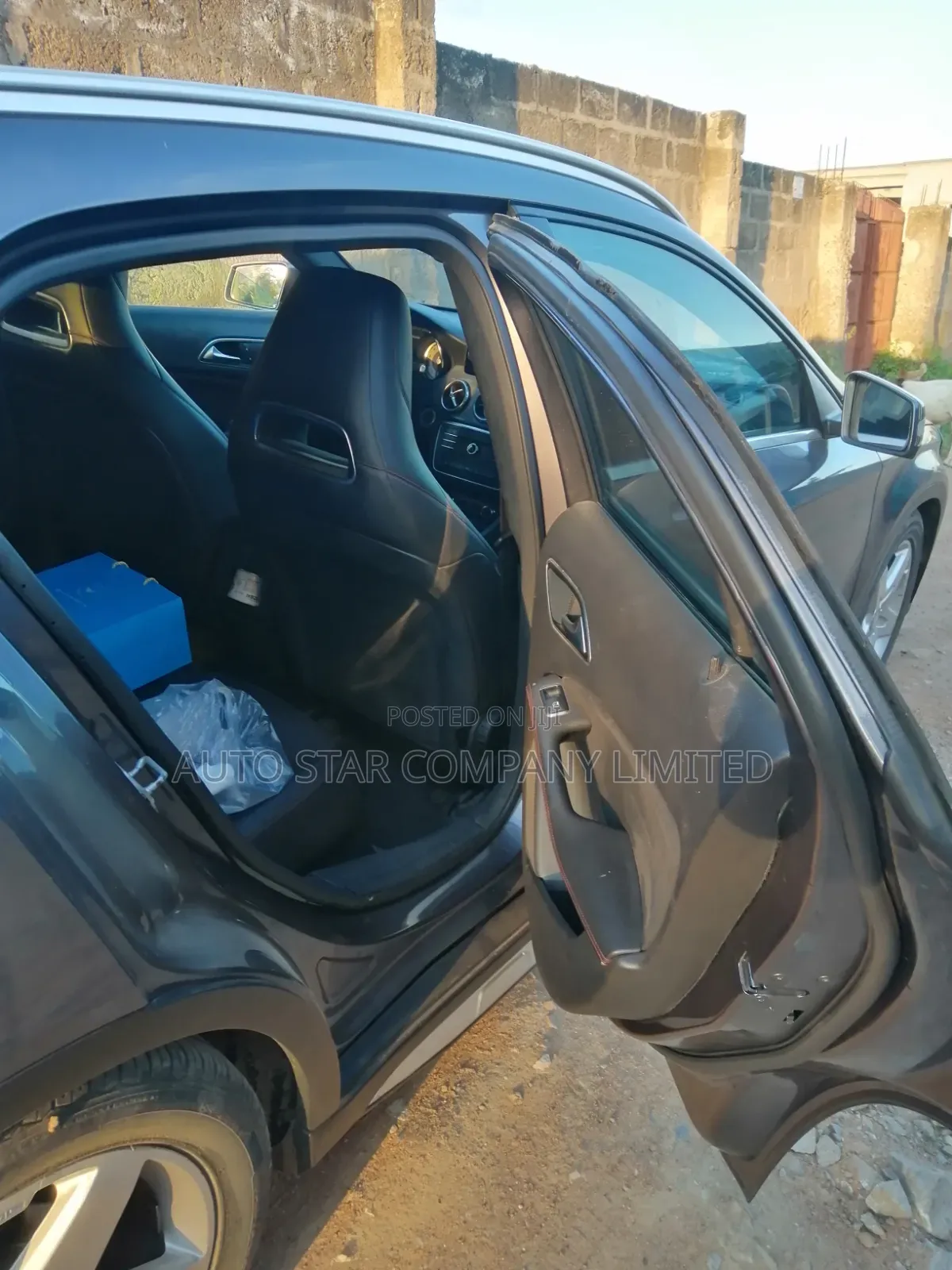 Mercedes-Benz GLA 250 2016 Black