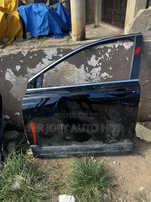 Honda CR-V 2017 2018 2019 2020 2021 2022 Front Left Door Complete
