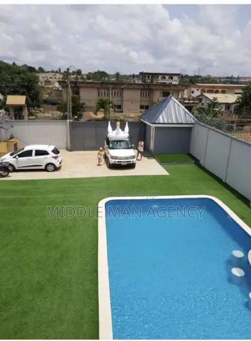 Furnished 4bdrm Mansion in Middle Man Agency, Kumasi Metropolitan