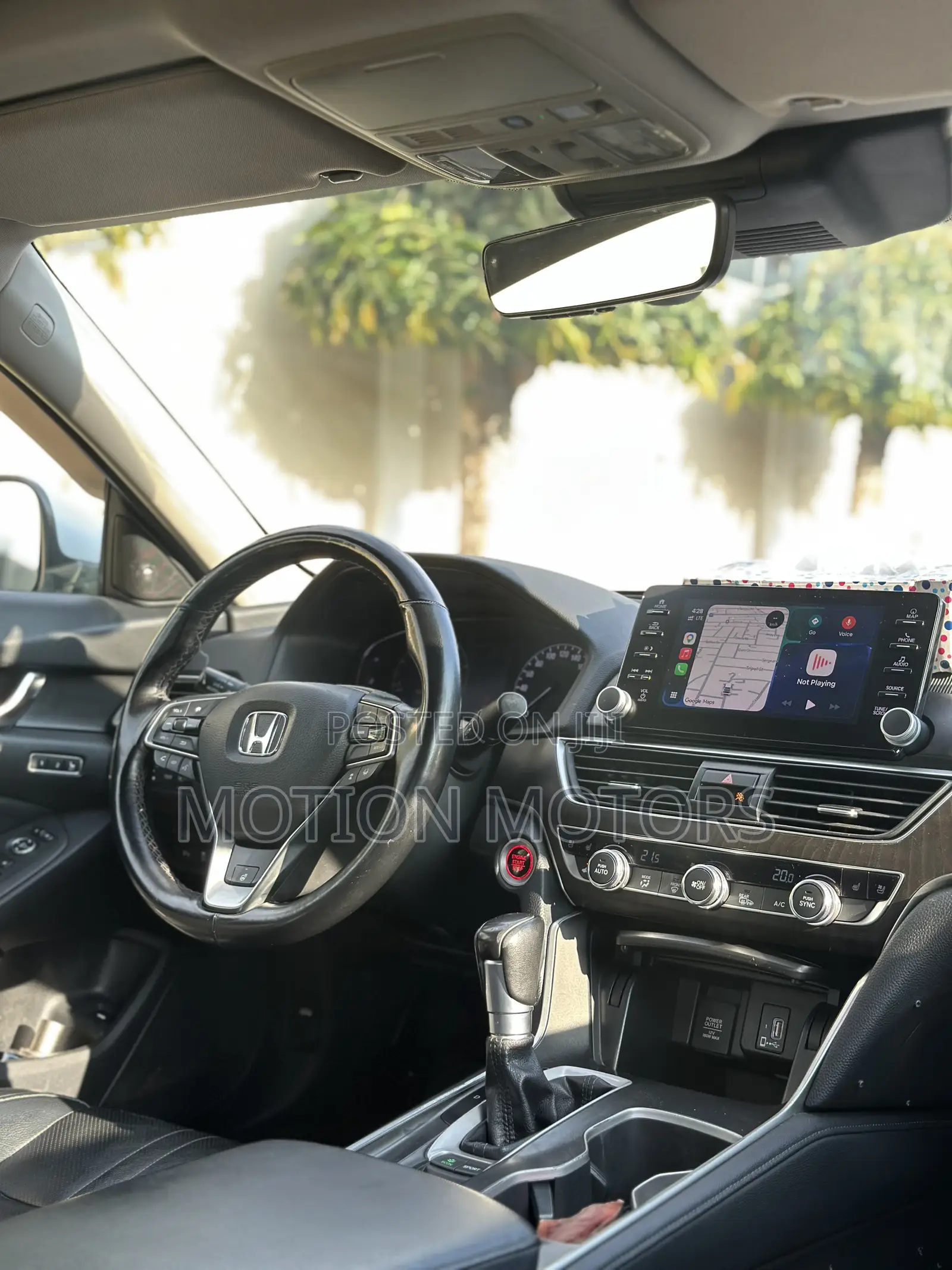 Honda Accord Touring 2018 White