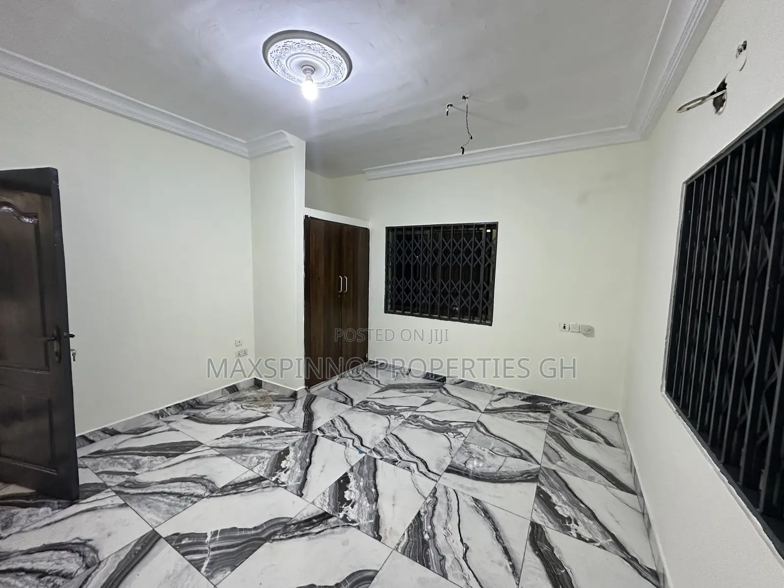 2bdrm Apartment in Maxspinno Properties, Zongo Junction for rent