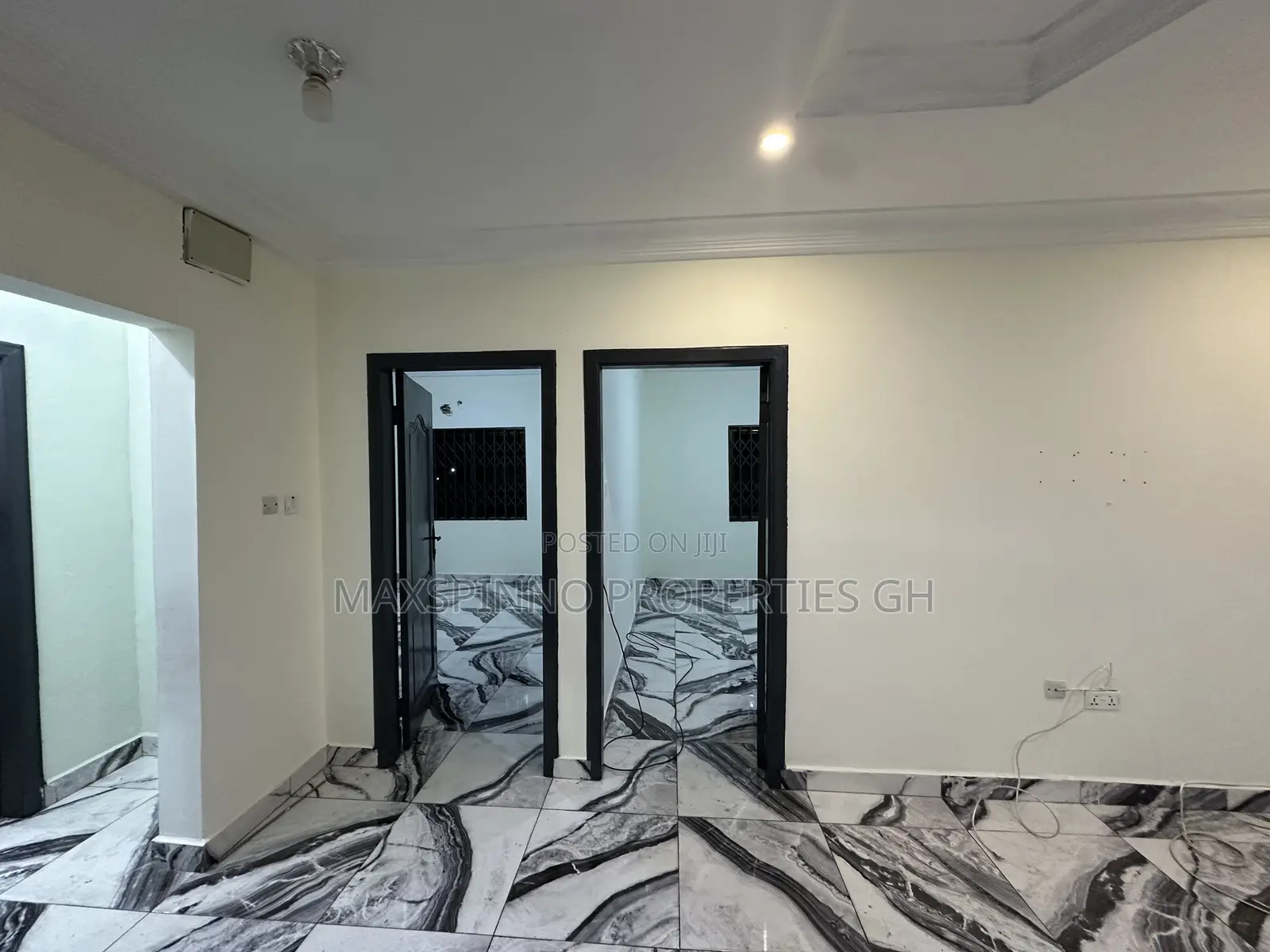 2bdrm Apartment in Maxspinno Properties, Zongo Junction for rent