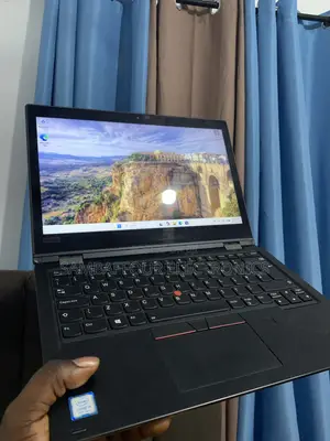 Laptop Lenovo ThinkPad L13 Yoga 8GB Intel Core i5 SSD 256GB