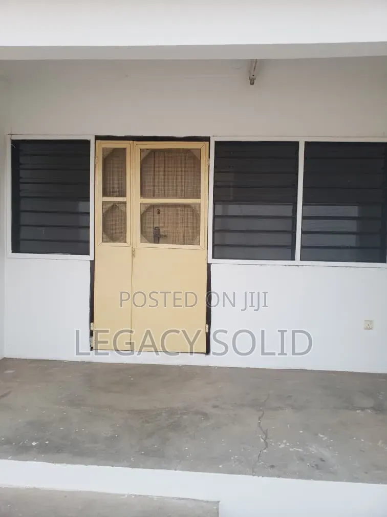 2bdrm House in Legacy Solid Real, New Town for rent