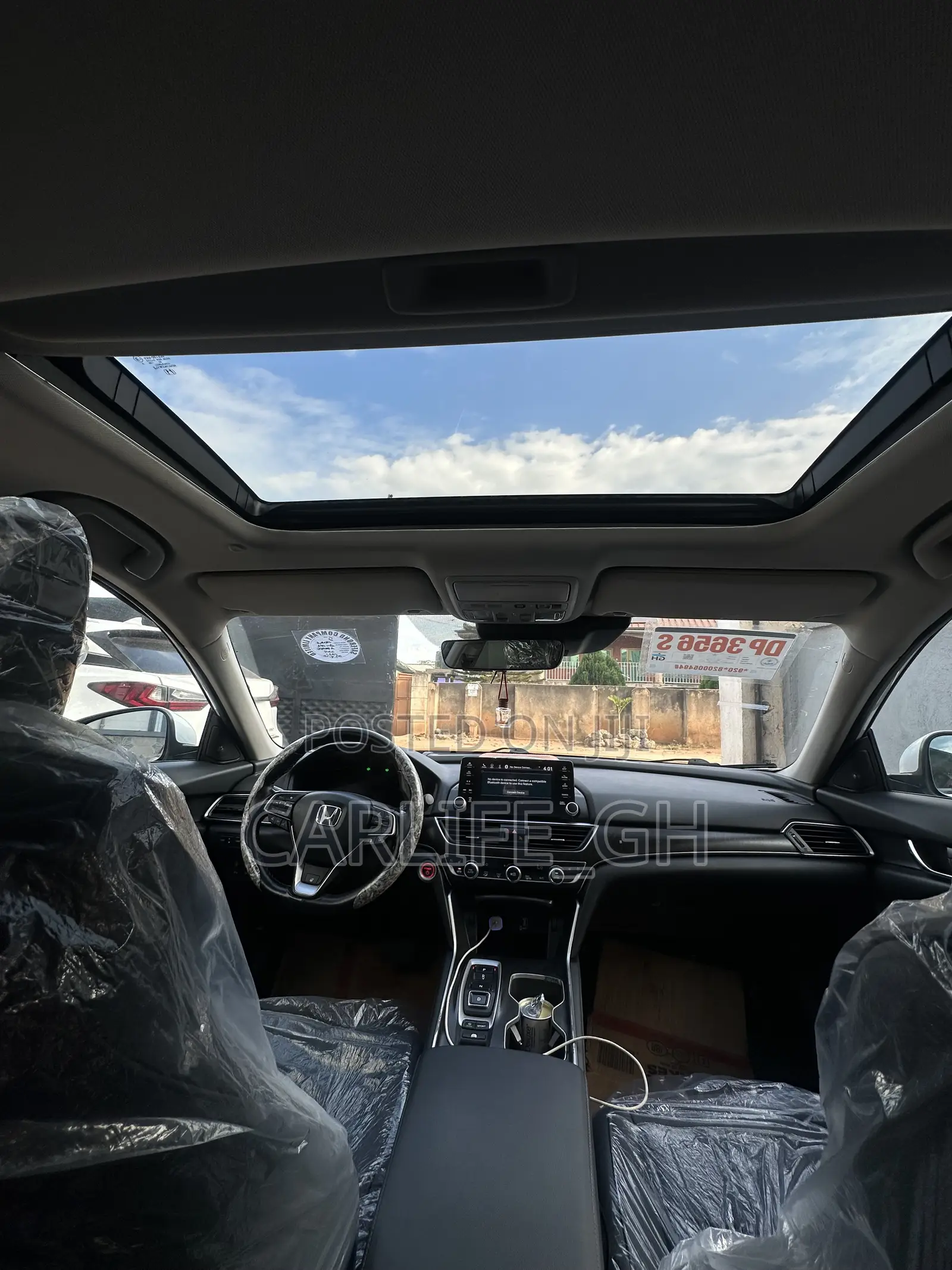 Honda Accord Touring 2.0T 2020 White