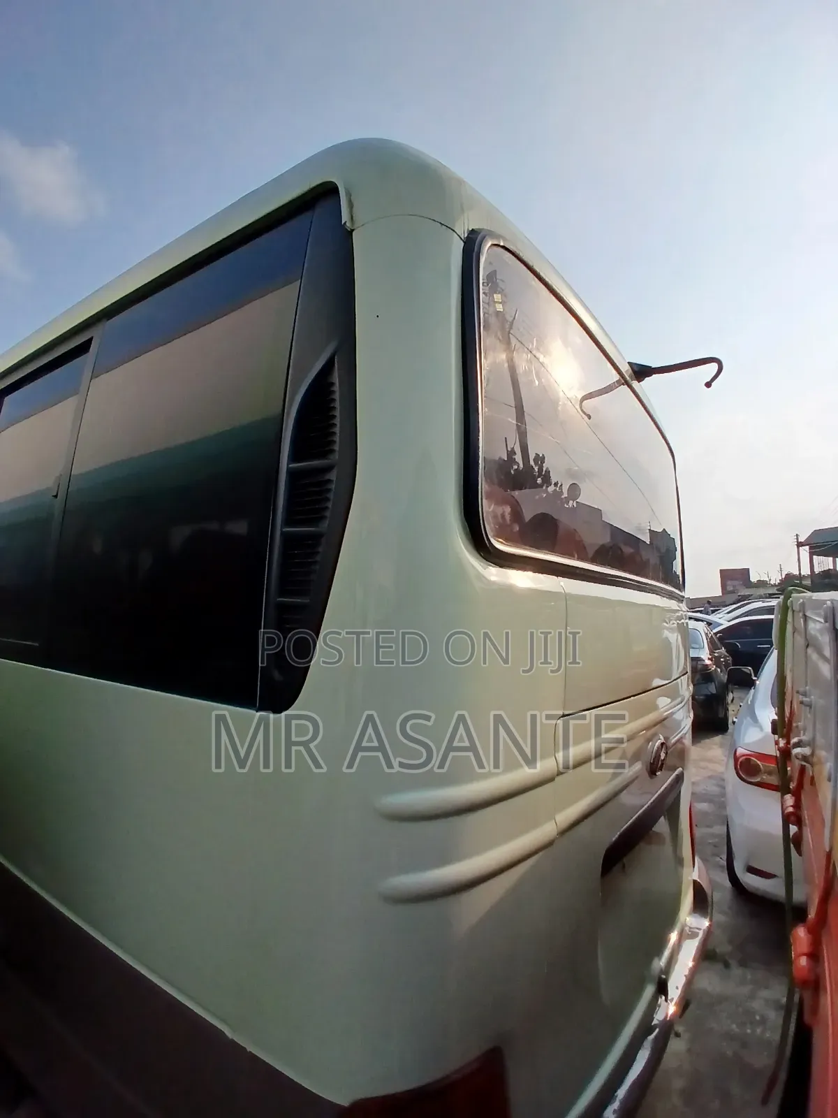 Hyundai County 2015 Grey