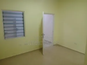1bdrm Apartment in Legacy Solid Real, New Town for rent