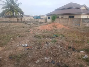 1 Plot of Land for Sale