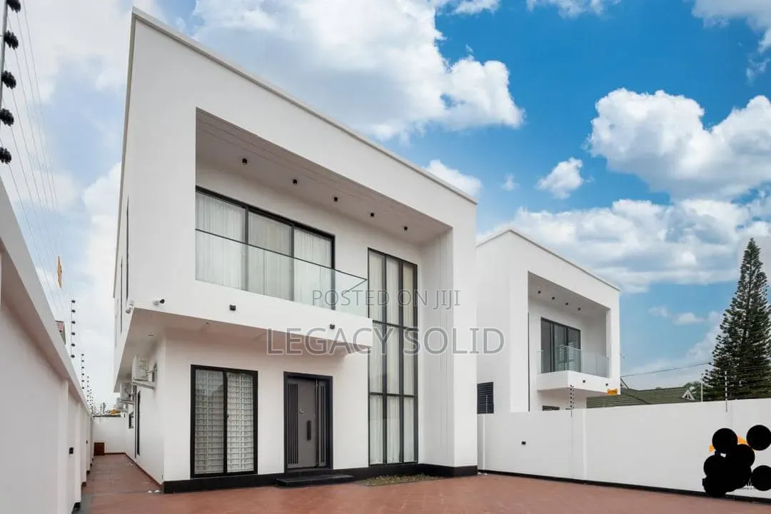 4bdrm Duplex in Legacy Solid Real, Coca Cola for sale