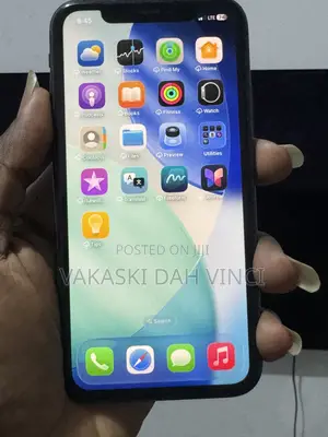 Apple iPhone 11 64 GB Black
