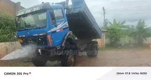 Mercedes Benz Truck 4×4