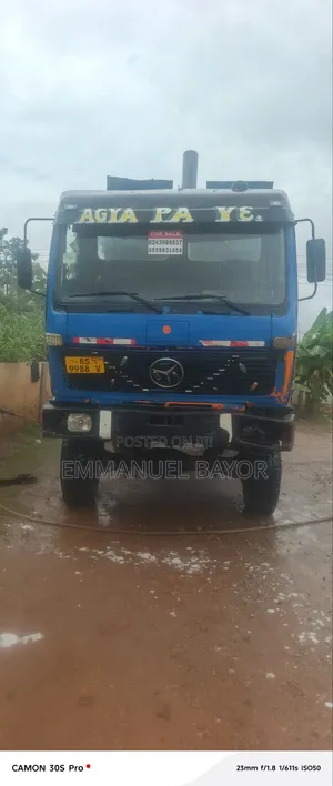 Mercedes Benz Truck 4×4