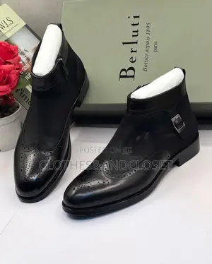 Black Men's Dress Boots Featuring a Combination of Polished Smooth