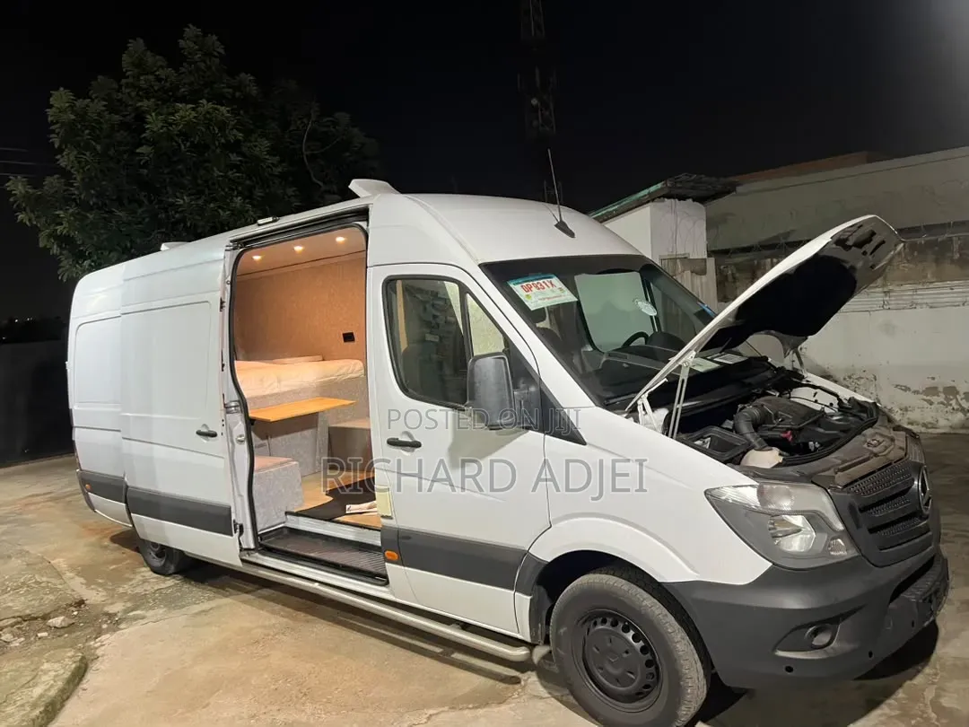 Mercedes-Benz Sprinter 2017 White