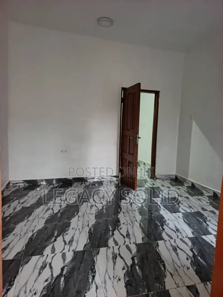 1bdrm Apartment in Legacy Solid Real, Tseaddo for rent