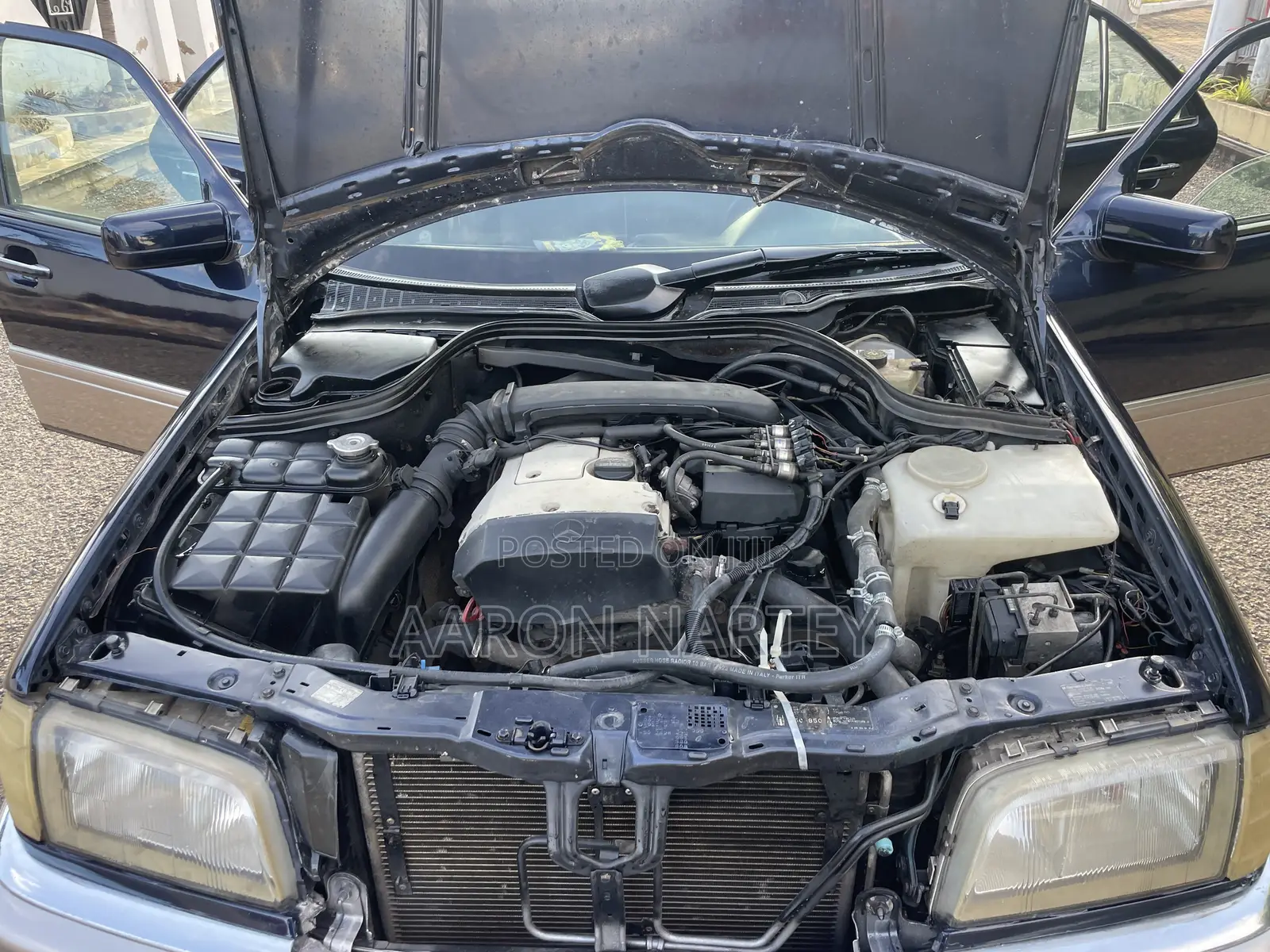Mercedes-Benz C280 2000 Blue