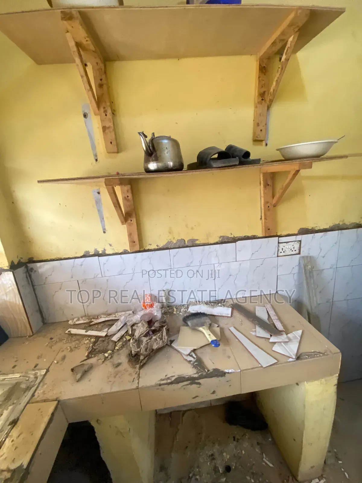 1bdrm Apartment in Pokuase Ayawaso for rent