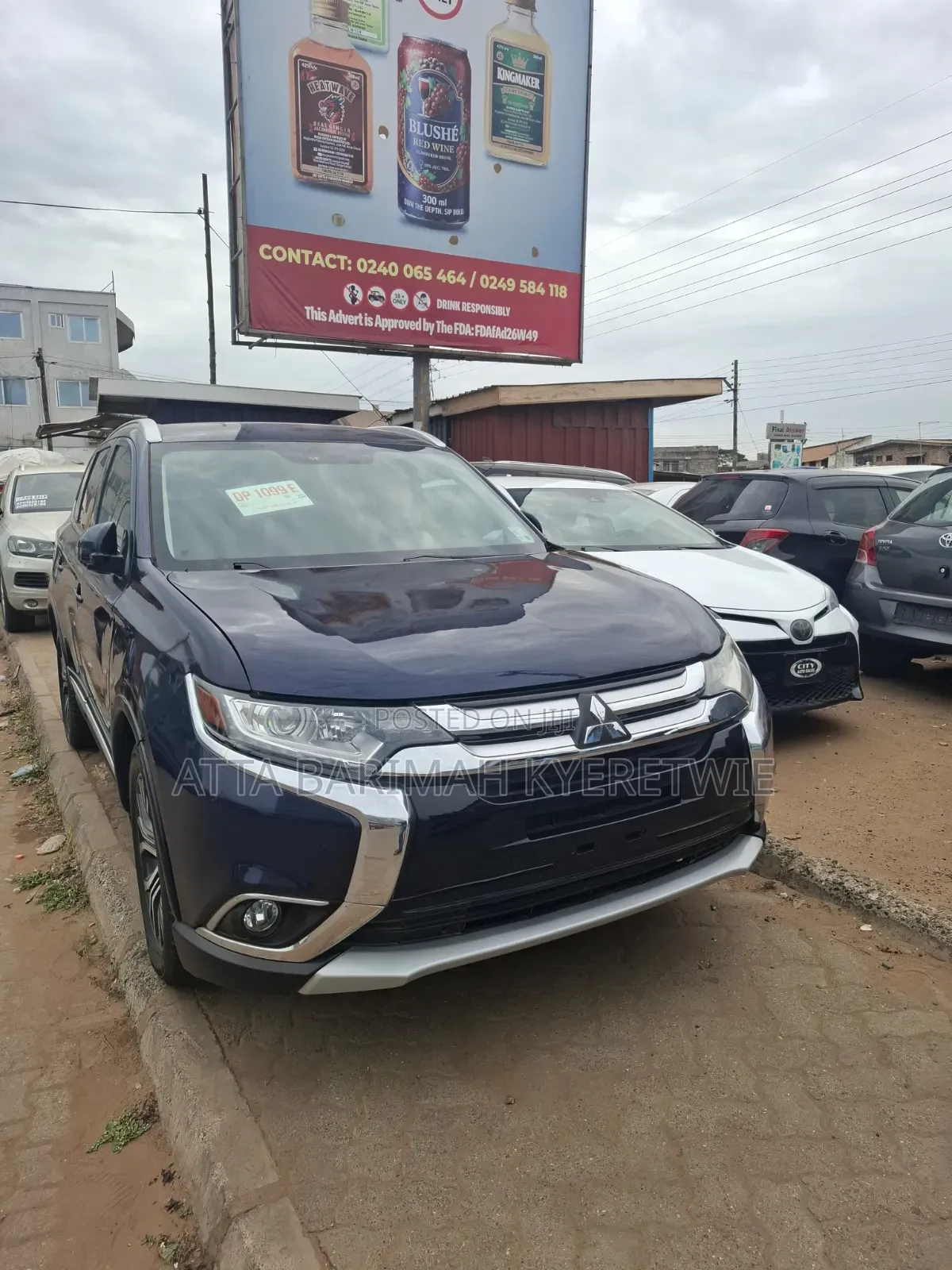 Mitsubishi Outlander 2018 Blue