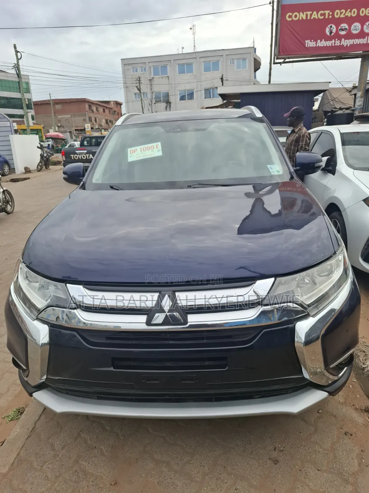 Mitsubishi Outlander 2018 Blue
