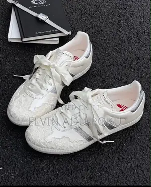 Adidas Samba Low Lace Up Sneakers
