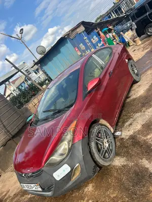 Hyundai Elantra 2013 Red