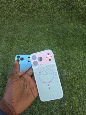 iPhone 17/18 Pro and Pro Max Two Toned Breathable Case
