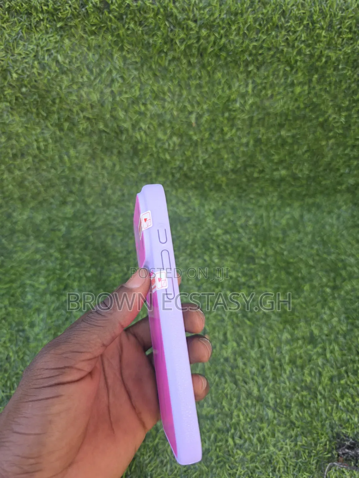 iPhone 17/18 Pro and Pro Max Two Toned Breathable Case