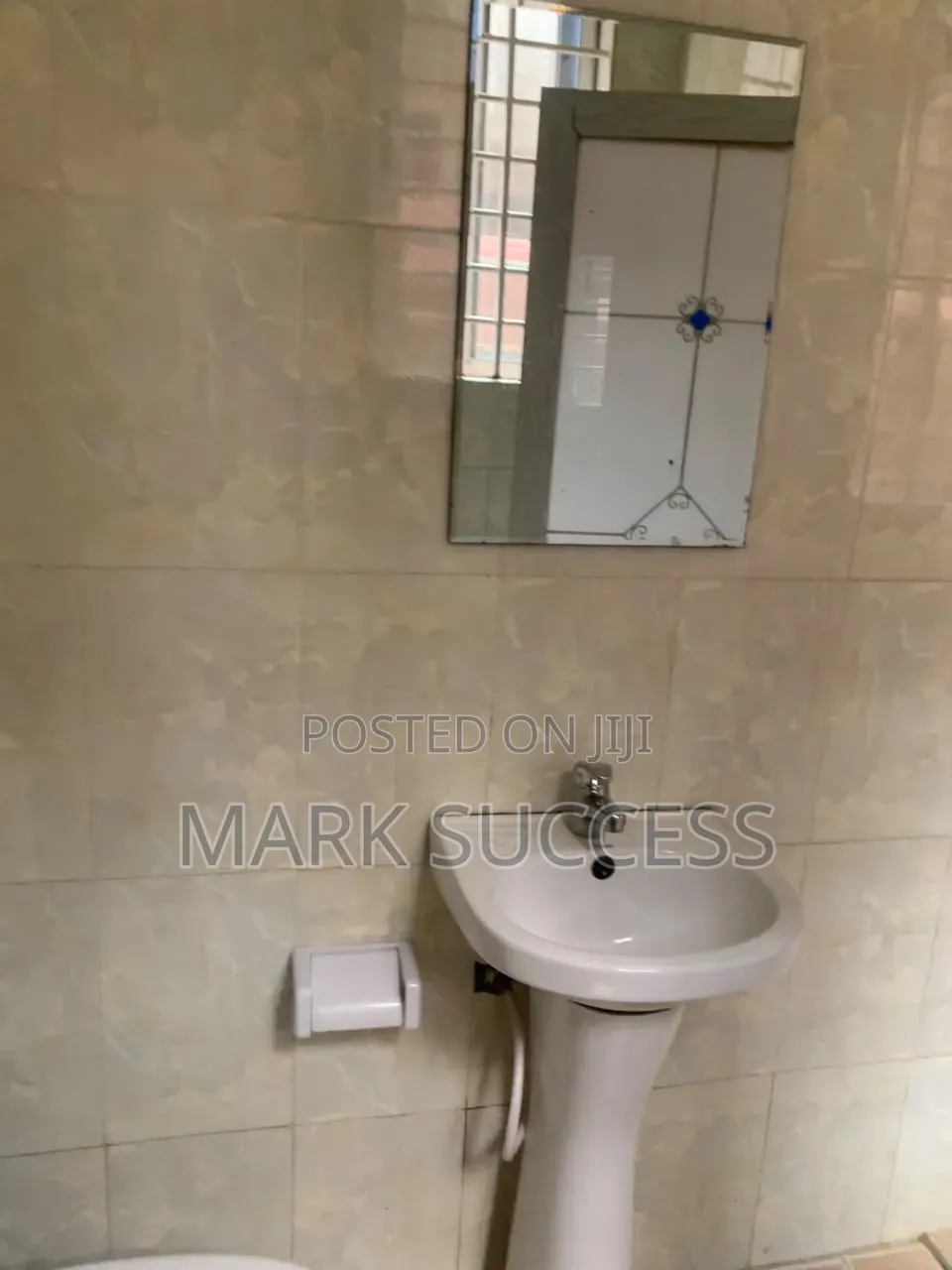 1bdrm Apartment in Toll Booth for rent