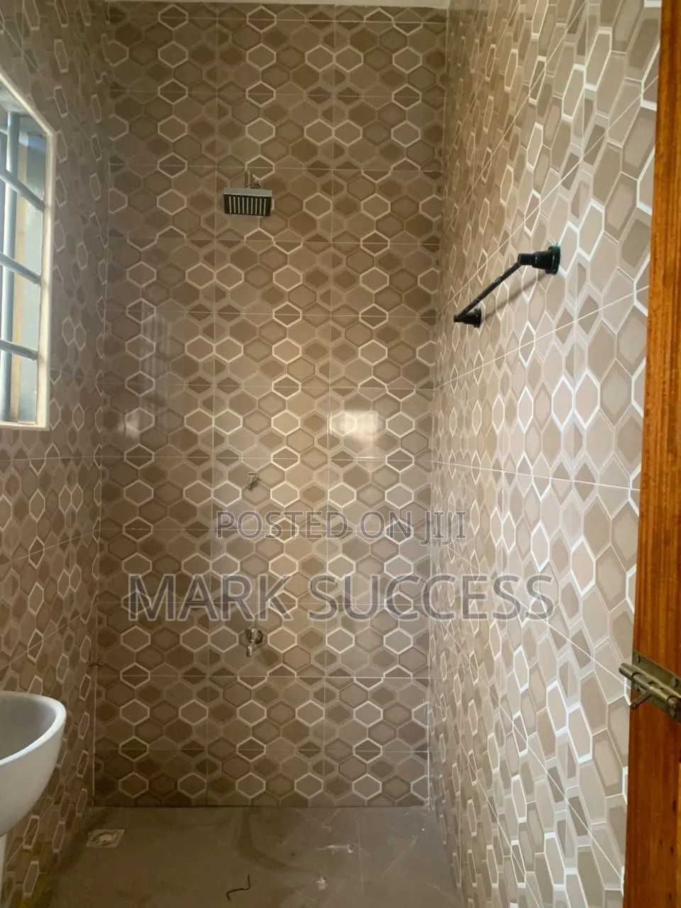 1bdrm Apartment in Toll Booth for rent