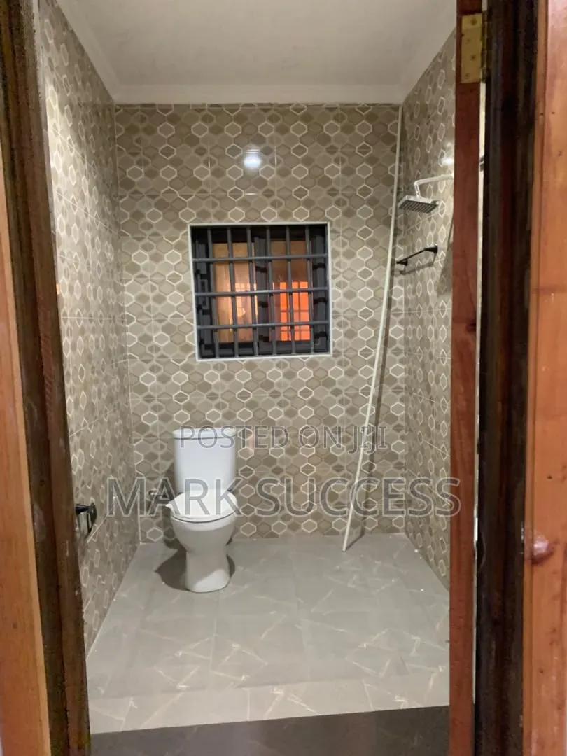 1bdrm Apartment in Toll Booth for rent