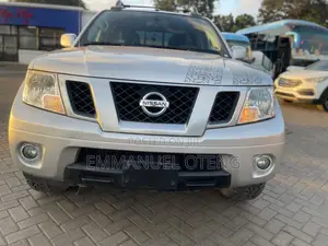 Nissan Frontier 2021 Silver