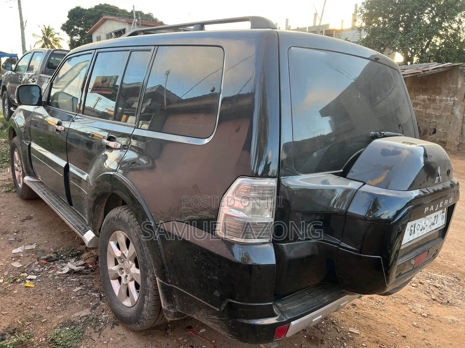 Mitsubishi Pajero V90 2.8 GLS/GLX 2017 Black