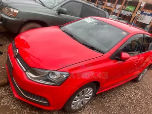 Volkswagen Polo 2015 Red