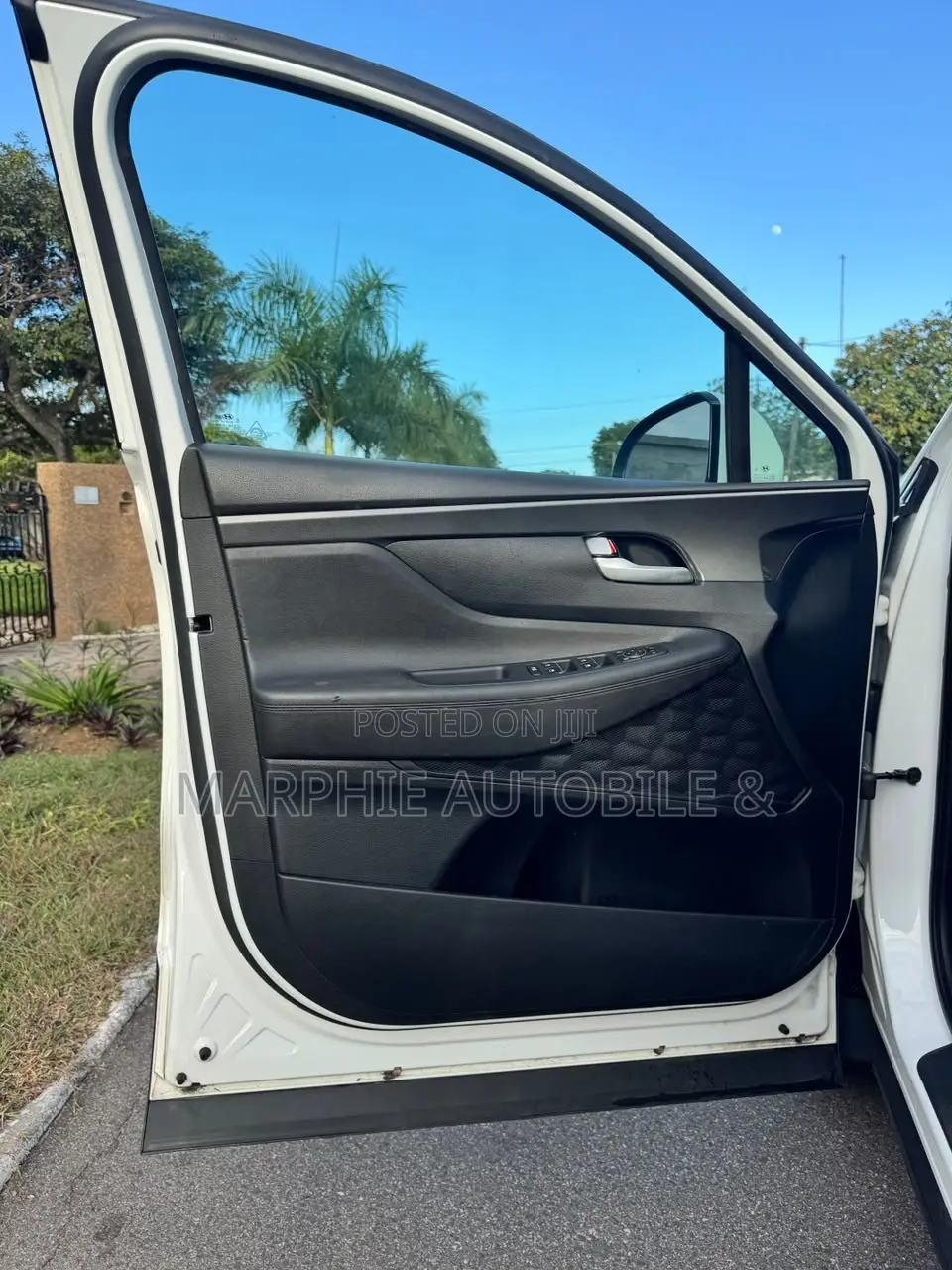 Hyundai Santa Fe Limited 2023 White