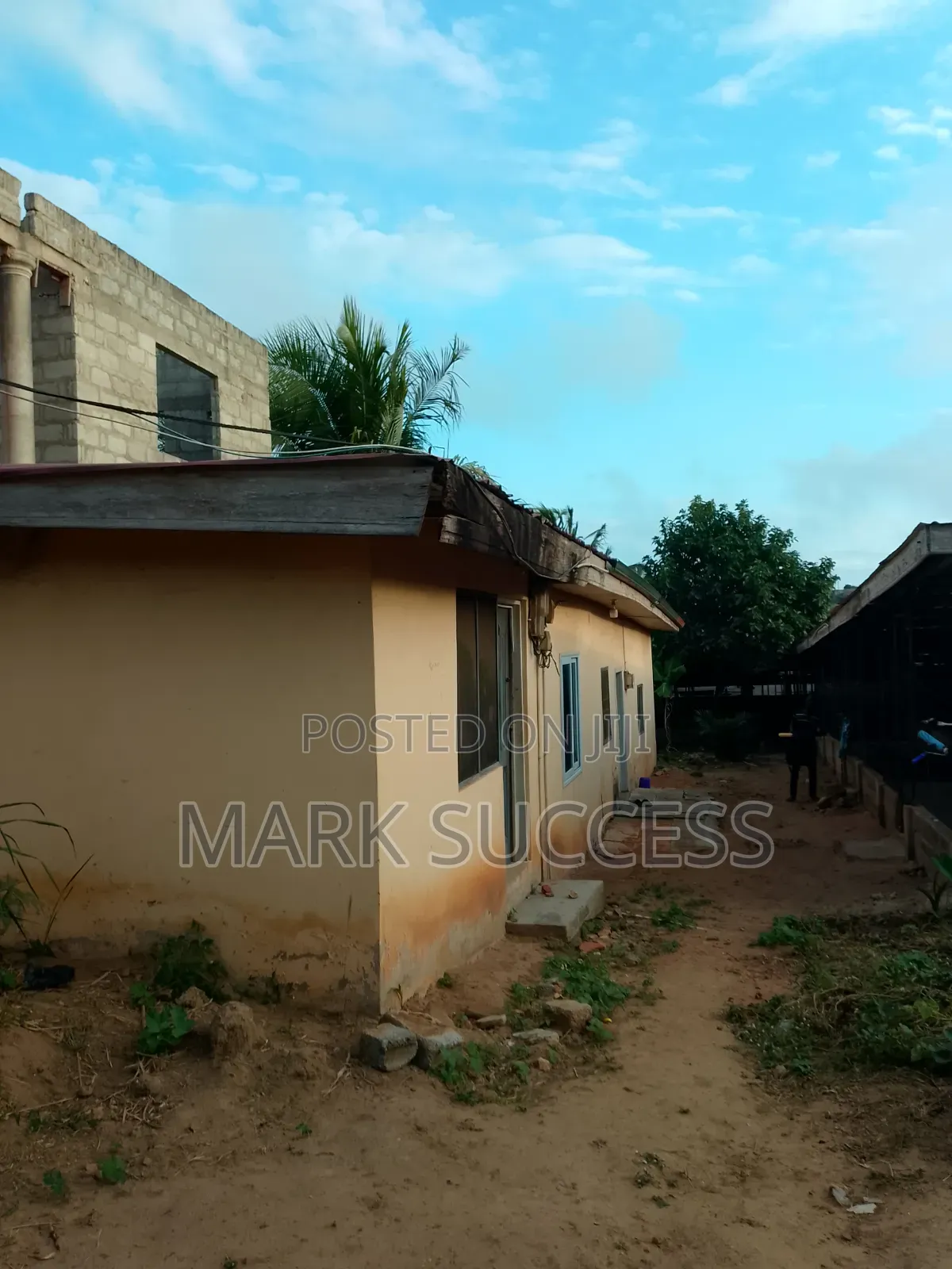 Two Plots, Two Bedrooms, Large Fish Farm Construction Selling