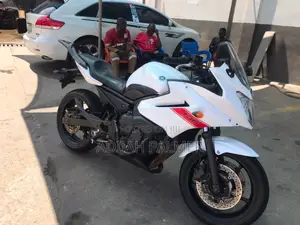 Yamaha FZ 2024 White